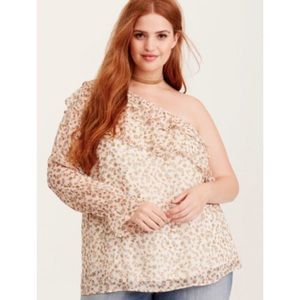 Torrid one shoulder floral ruffle top